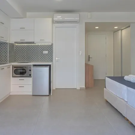 Meltemi Coast Suites Ρέθυμνο Εξωτερικό φωτογραφία