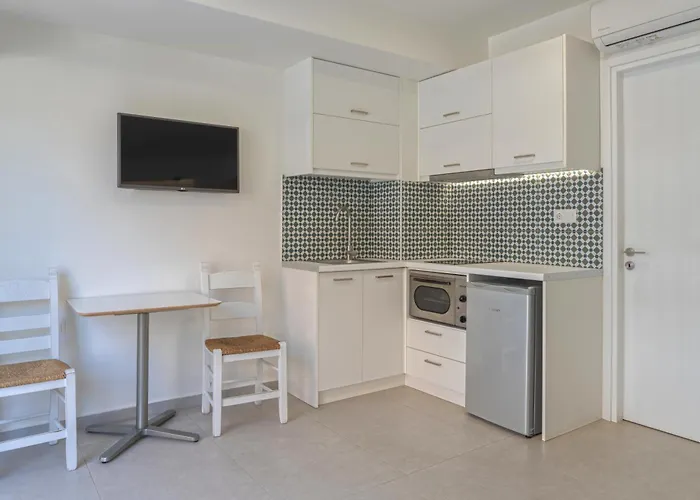Meltemi Coast Suites